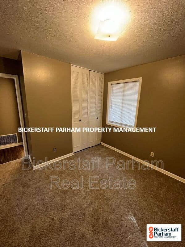 Columbus House: 751 Baxley Way