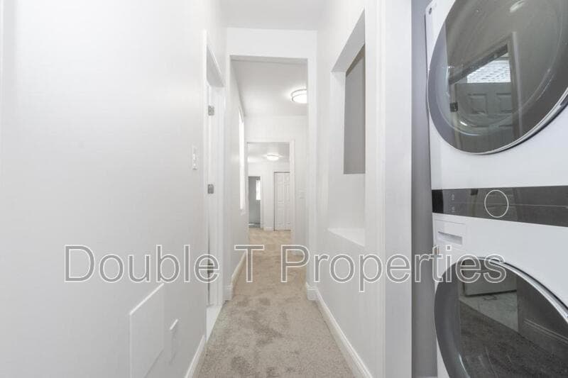 Baltimore Townhome: 737 N Chester St
