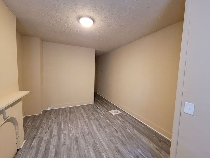 Baltimore Townhome: 1222 Washington Blvd