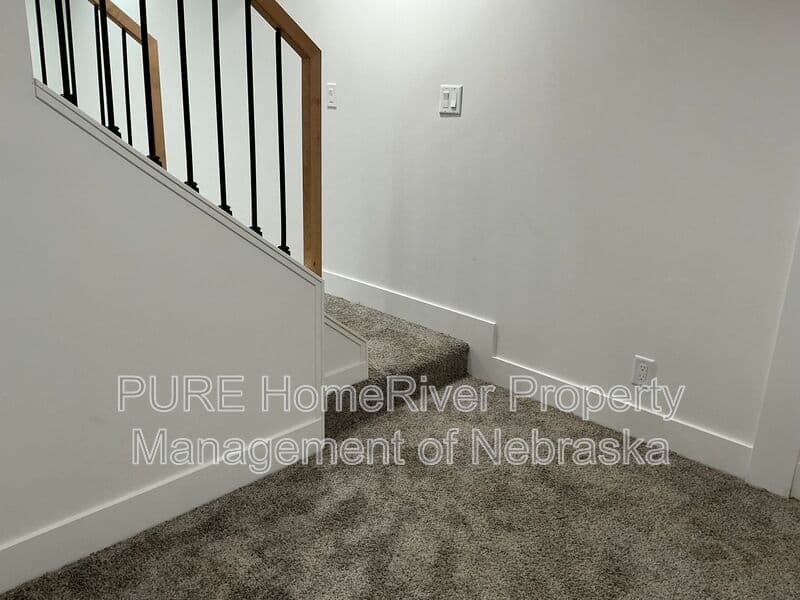 Tekamah House: 316 N 13th St