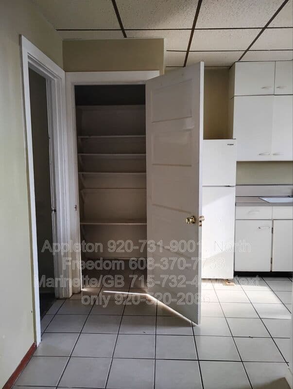 North Freedom House: S7559 US 12 G7