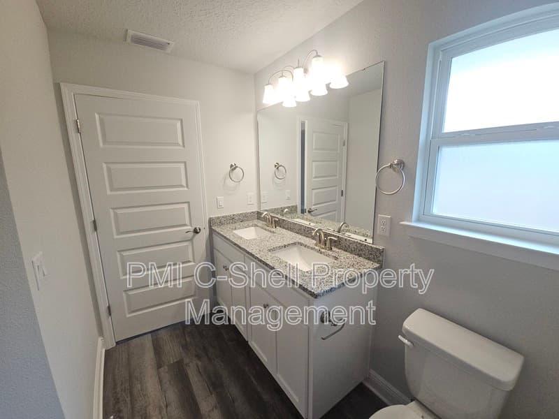 Pensacola House: 12115 Emerald Heights Ln