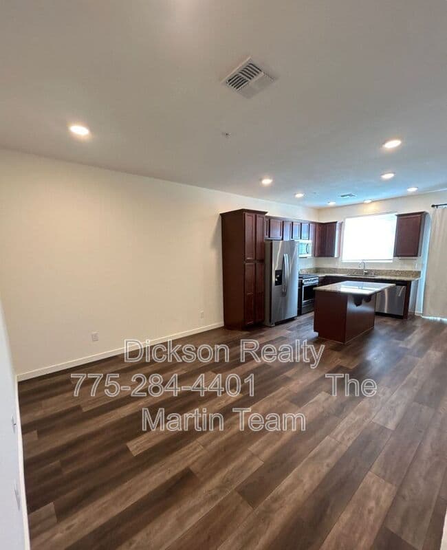 Reno House: 5070 Ciarra Kennedy Lane