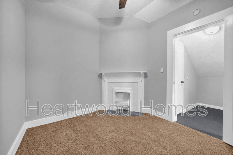 Columbia Condo: 119 Church Street