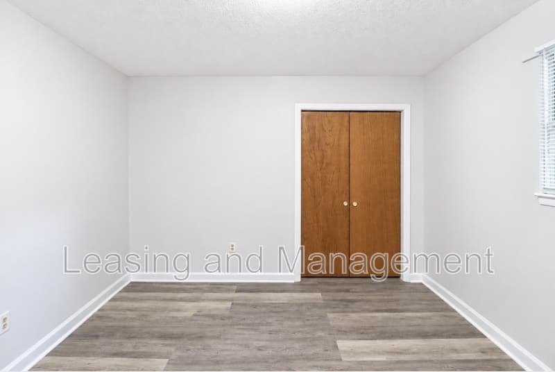 Charleston Condo: 1611 Jessamine Road