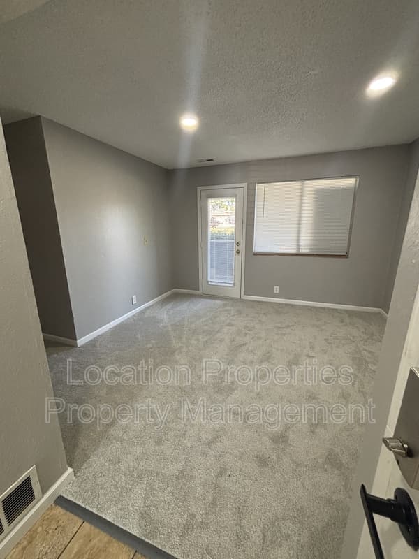 Lawrence Condo: 503 Colorado Street #1 - 503 #1