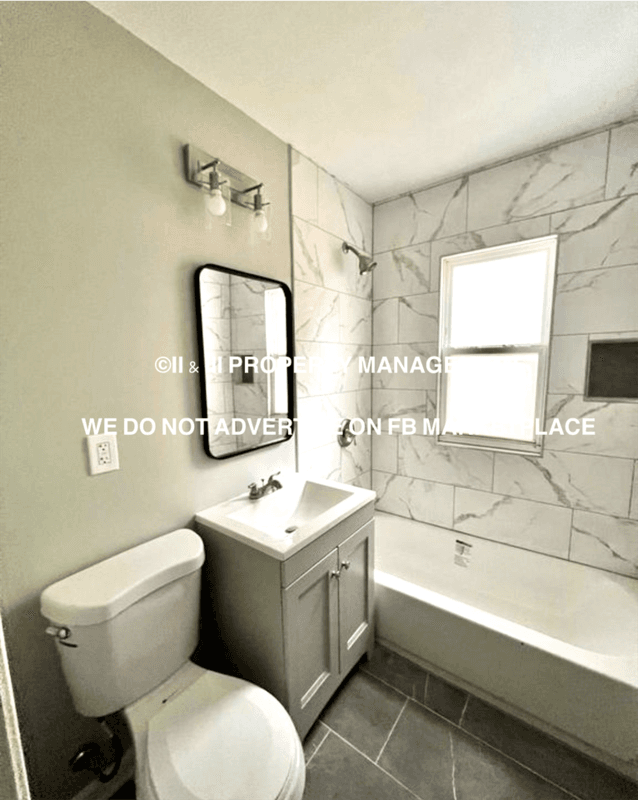 Overland Park House: 7306 Glenwood