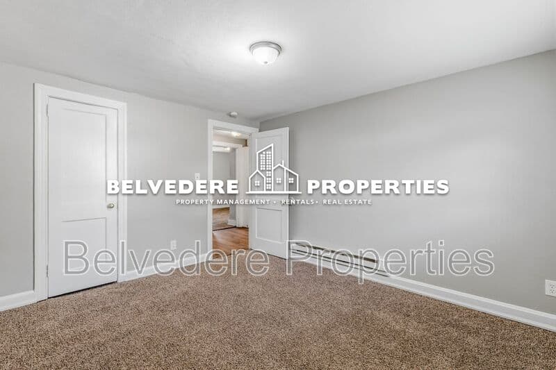 High Point Condo: 1730 Brooks Ave