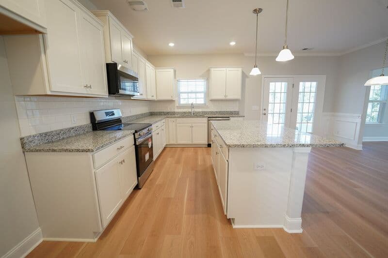 Bloomingdale House: 166 Guana Ln