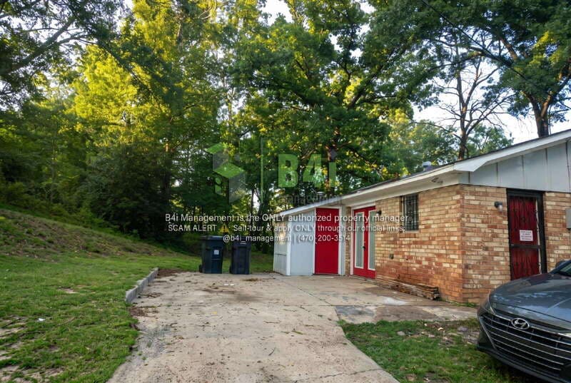 Augusta House: 3025 Sprucewood Drive