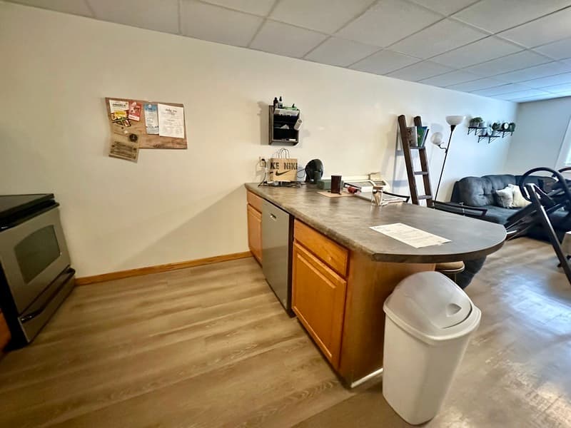 Cedar Rapids Condo: 116 27th St NE