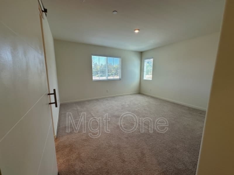 Moreno Valley House: 12844 Sovite Way