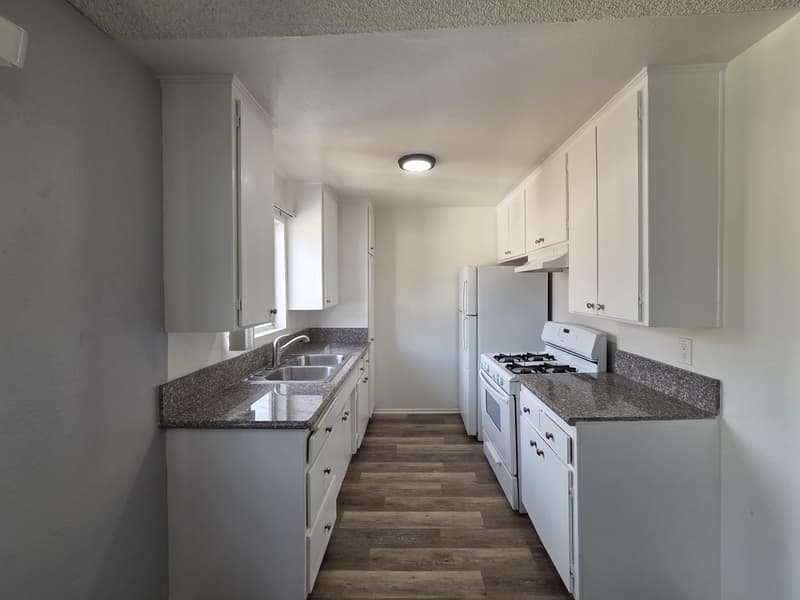 Los Angeles Condo: 123 South Catalina Street - 311