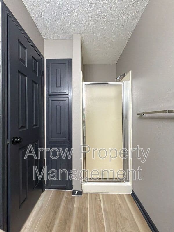 Lincoln Condo: 922 A Street