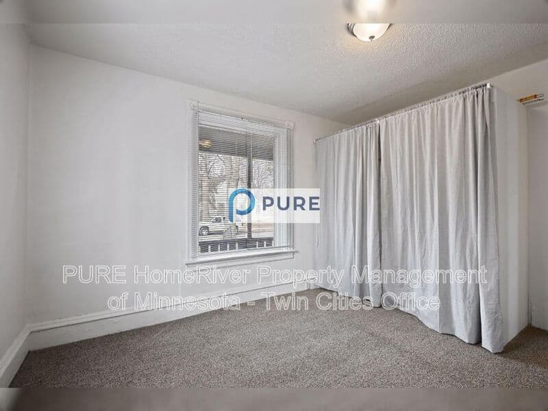 Minneapolis Condo: 807 31st Ave N Lower