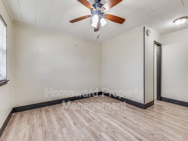 Frisco House: 9311 Oakland Drive