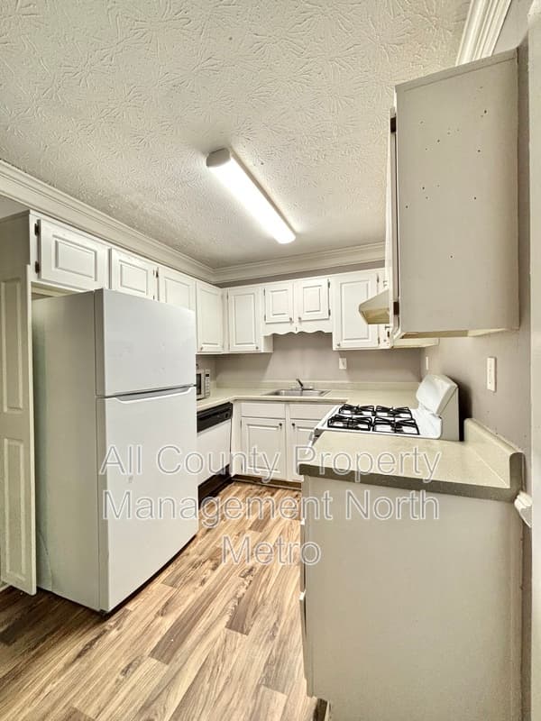 Snellville Townhome: 2241 Highpoint Road