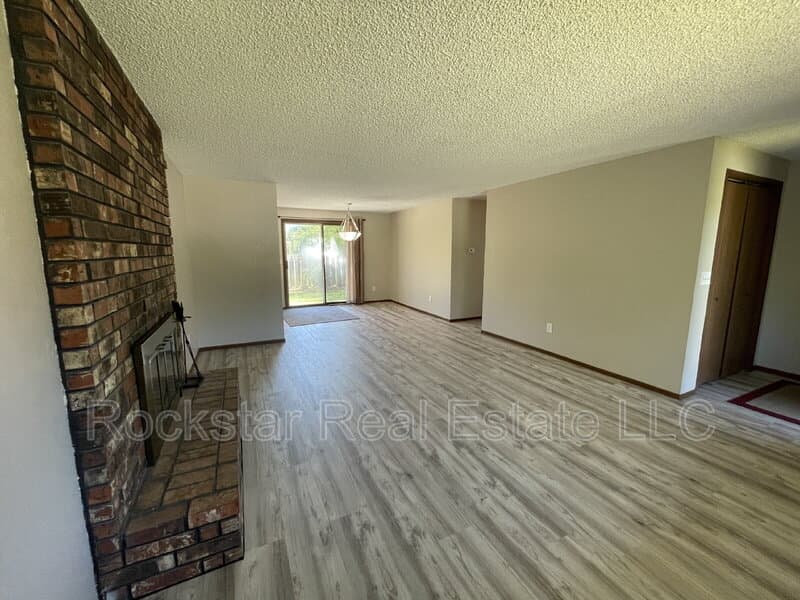 Spokane Condo: 9514 North Howard Street