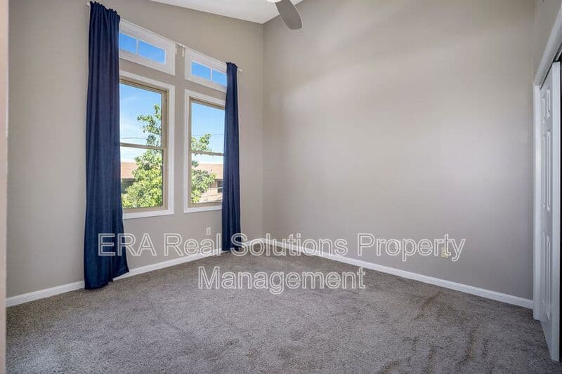 CIncinnati Condo: 2132 Gilbert Ave.