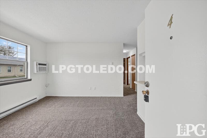 Toledo Condo: 1220 Bedford Woods Dr.-16