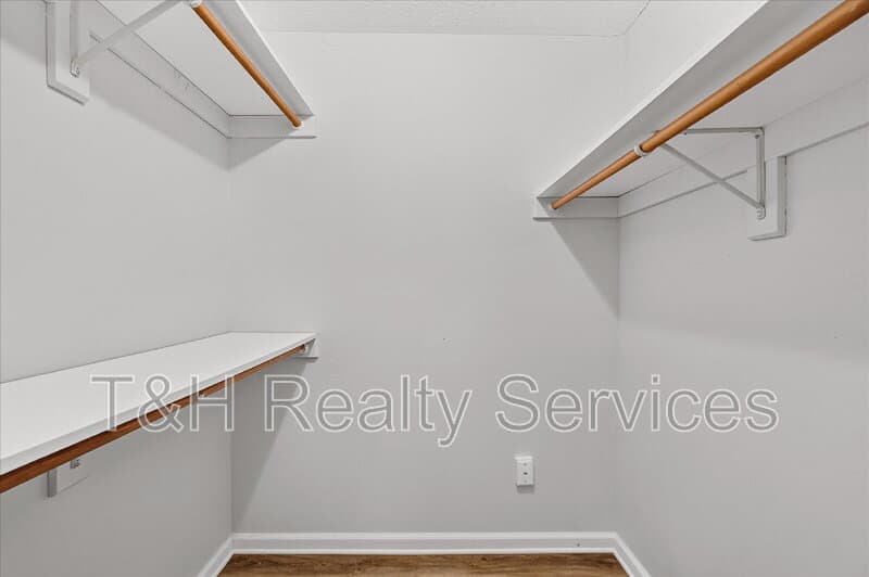 Fishers House: 9741 Roxbury Drive