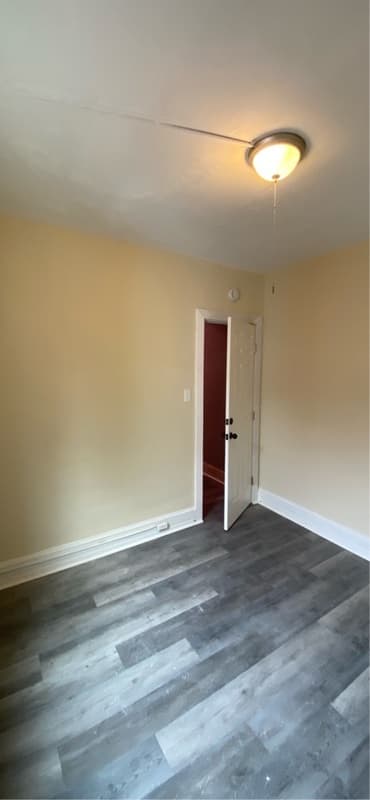 York House: 144 West Jackson Street - B