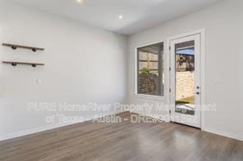 Georgetown House: 336 Berkeley Pl