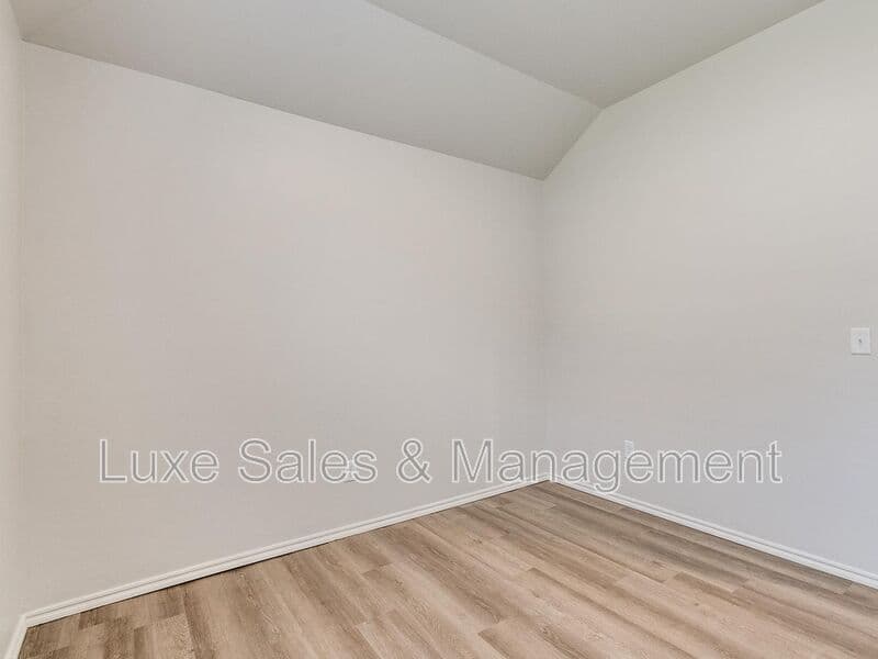 Oklahoma City House: 10541 Lawson Place Rd