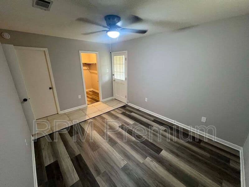 Zachary House: 1114 Willow Creek Dr.