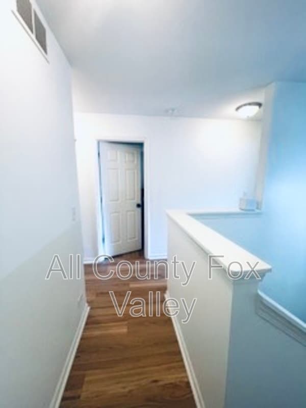 Johnsburg Townhome: 3708 Monica Lane #3