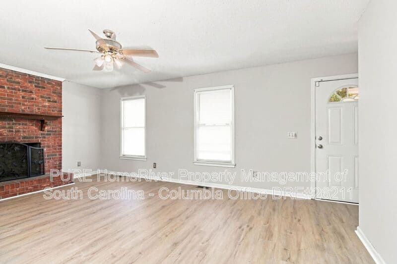 Columbia House: 124 Baynard Court