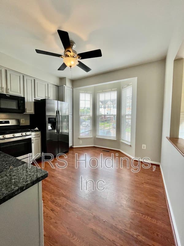 Woodbridge Townhome: 15241 Barnabas Trail