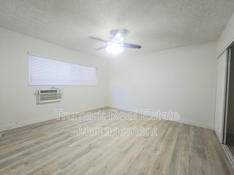 Pasadena Condo: 417 N Los Robles