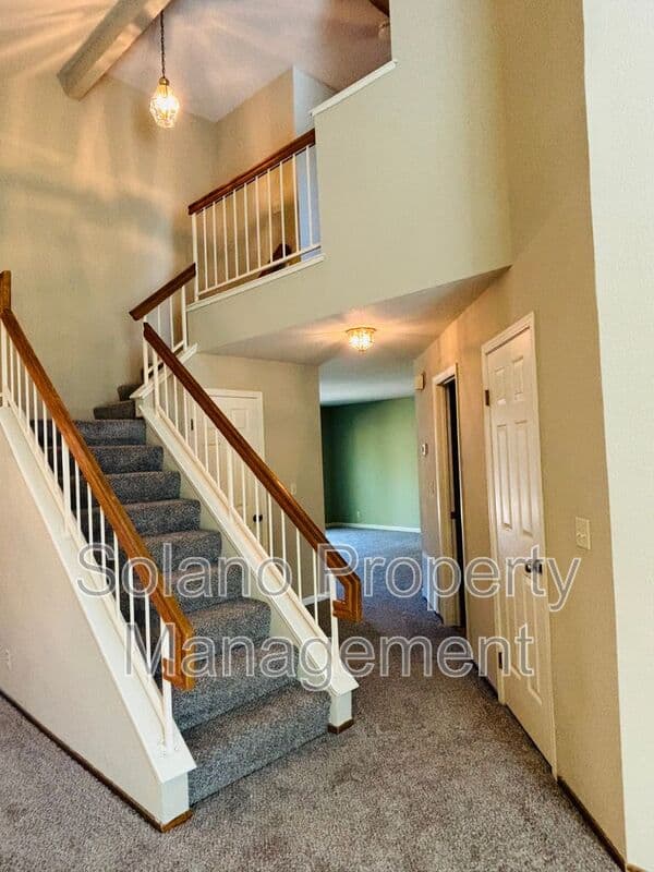 Fairfield House: 2444 Mainsail Ct.