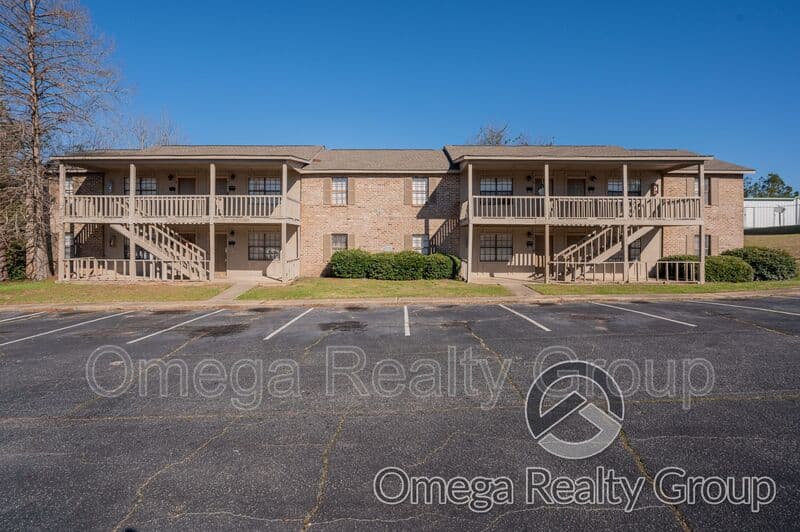 Phenix City Apartment: 901 25th Ave