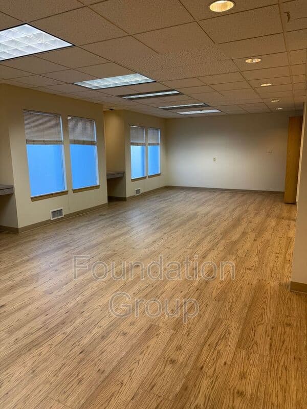 Seattle House: 9400 Roosevelt Way NE