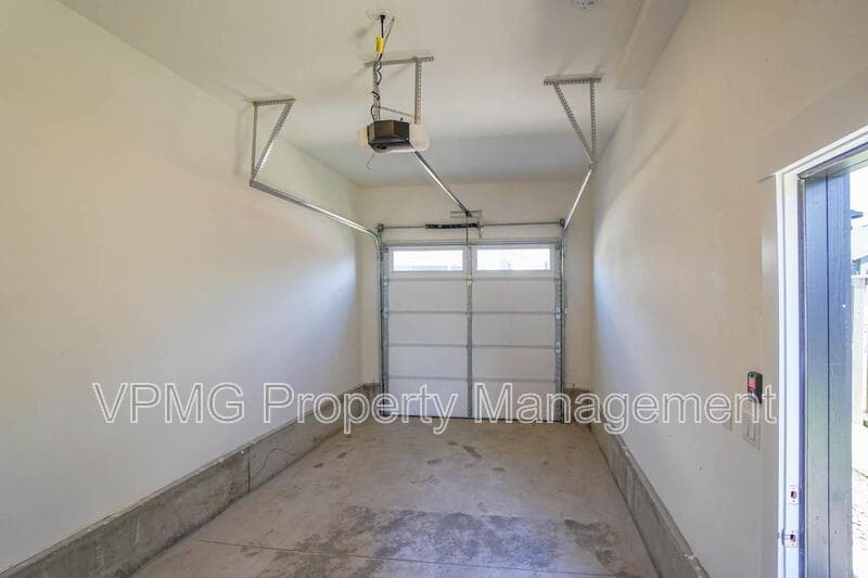 Battle Ground Townhome: 2932 Northwest 16th Street