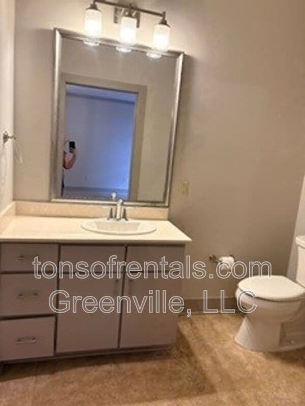 Greenville Condo: 98 E. McBee Ave.