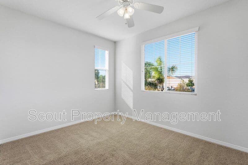 Menifee House: 29128 Rockledge Drive