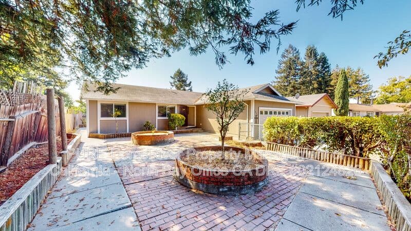 Santa Rosa House: 2436 Campbell Drive