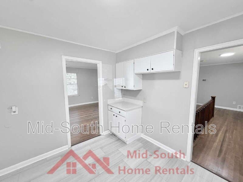 Bartlett House: 4349 Cedar Hills Road