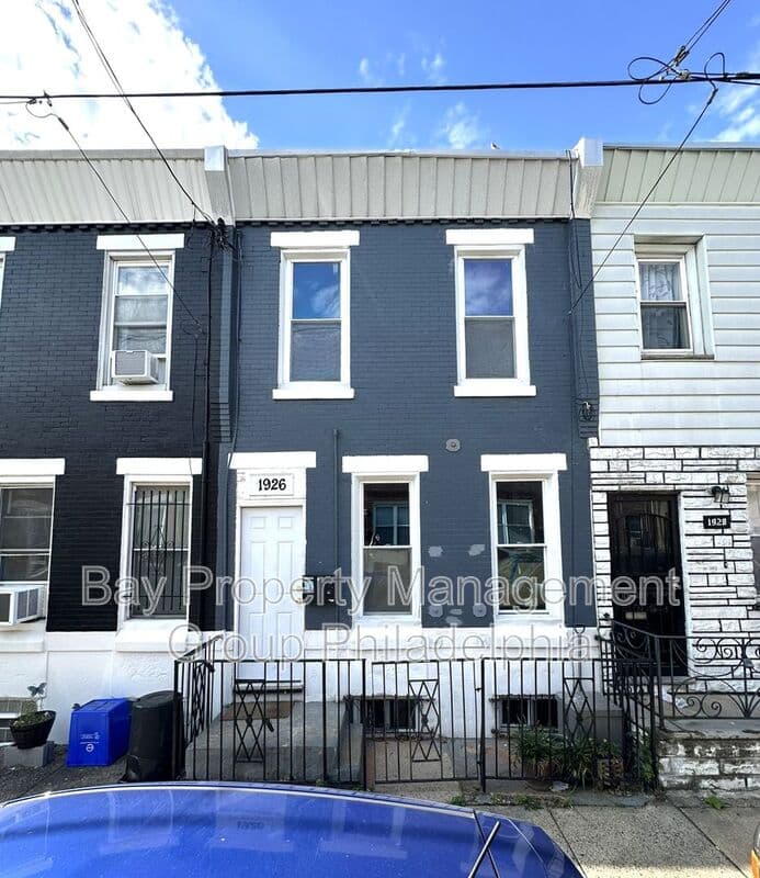 Philadelphia House: 1926 McClellan St