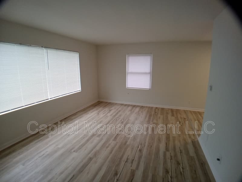 Lansing Condo: 801 North Capitol Avenue
