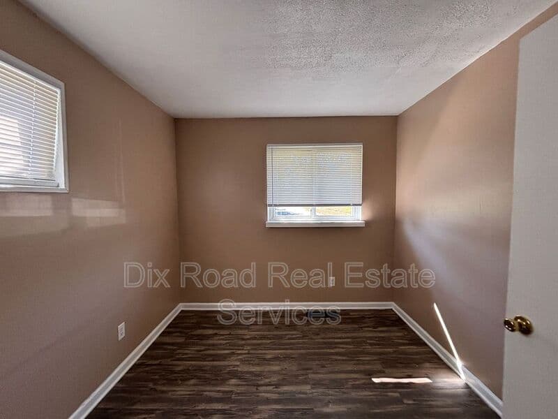 Trotwood House: 4855 Live Oak Drive