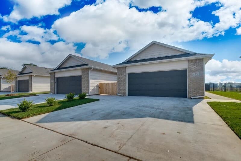 Wichita House: 4460 North Sandplum Street