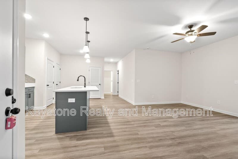 Clarksville Condo: 15 Millswood Drive