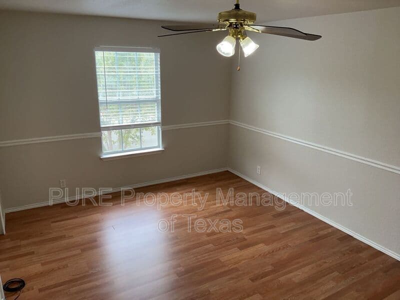Hutto House: 502 Country Estates Dr.
