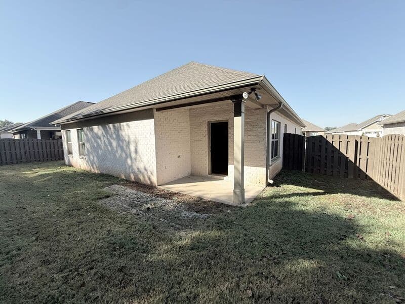 Madison House: 161 Rosemary Ayers Drive