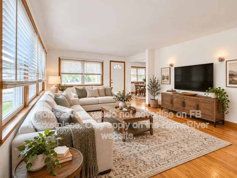 New Castle House: 1406 N Mercer St