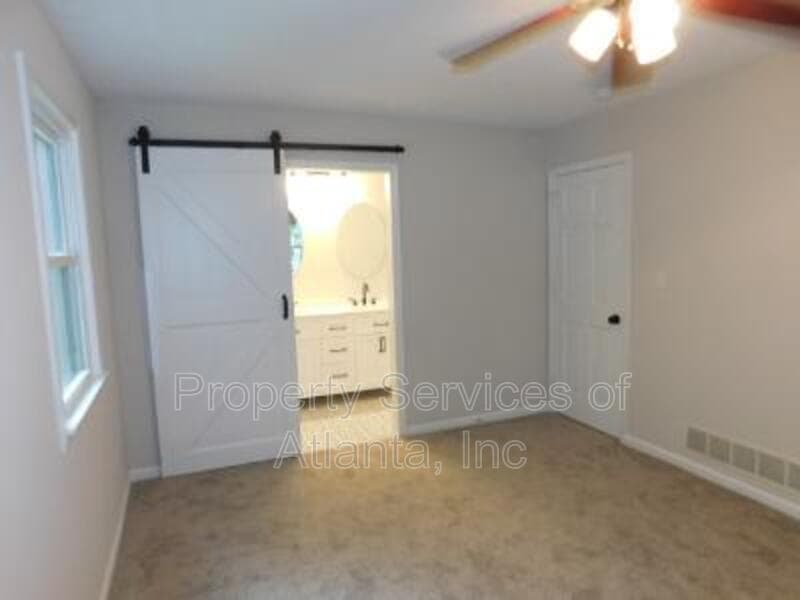 Marietta House: 2980 Prince Howard Dr